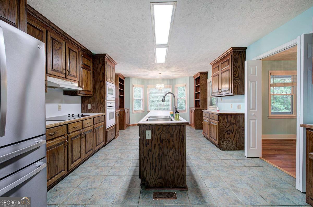 65 Gaddis Road Nw Property Photo 10