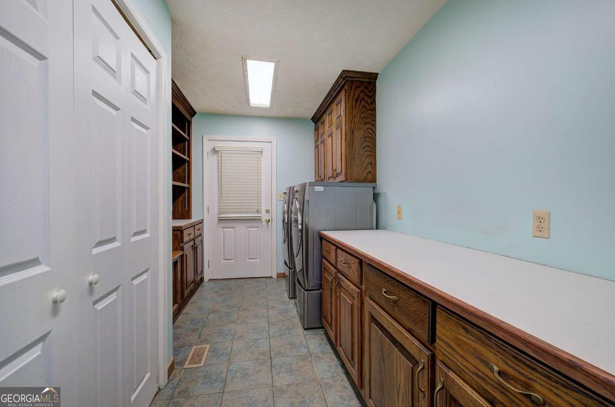 65 Gaddis Road Nw Property Photo 34