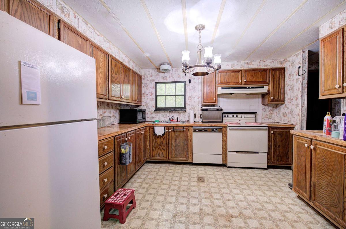 65 Gaddis Road Nw Property Photo 55