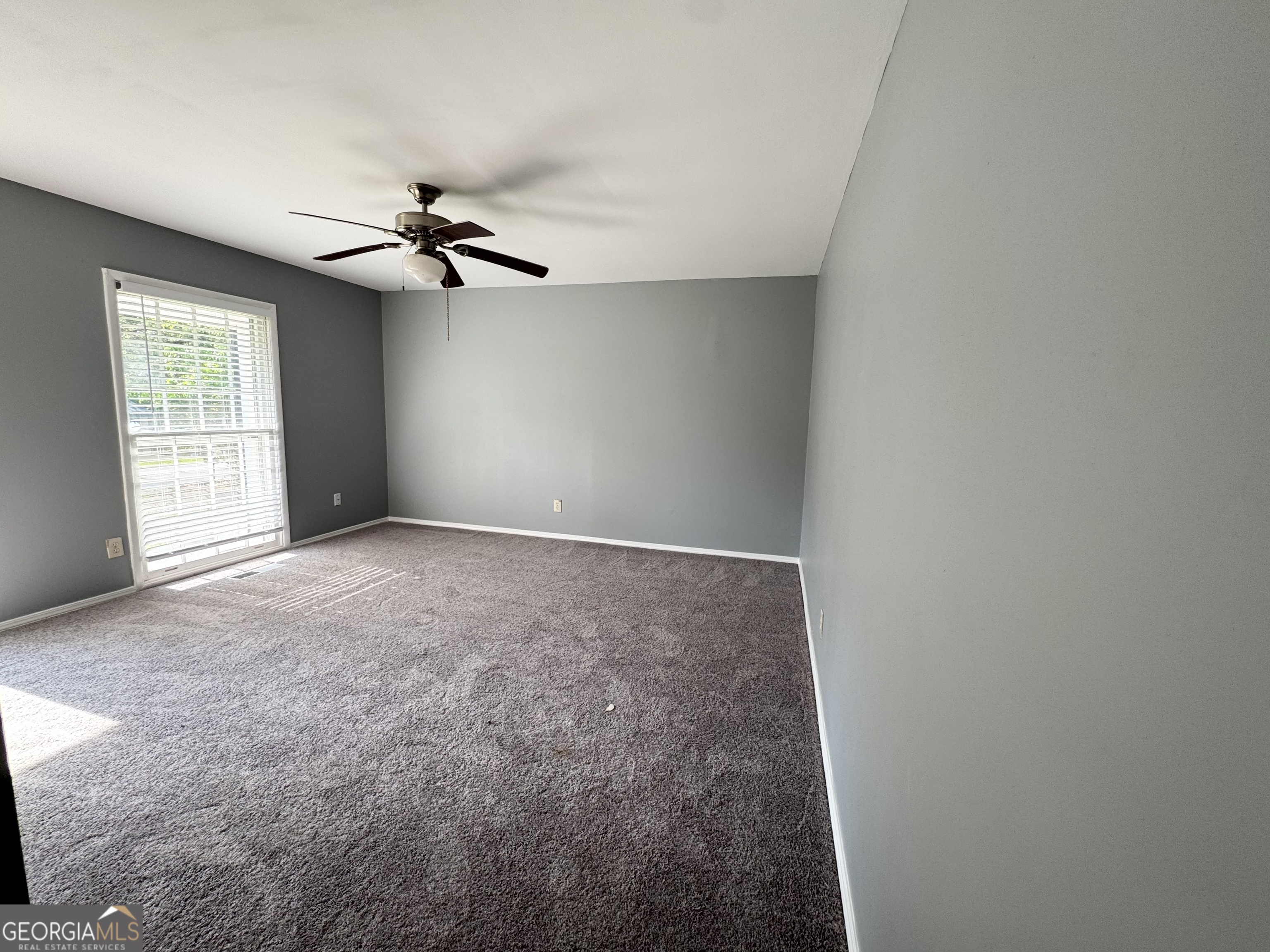 4572 Ryan Road Property Photo 4