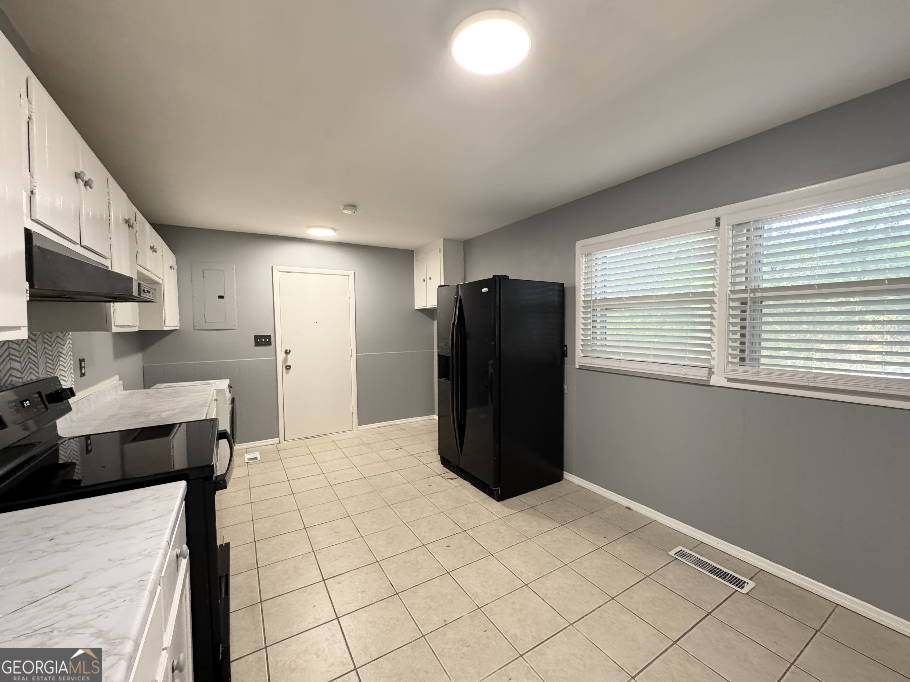 4572 Ryan Road Property Photo 5