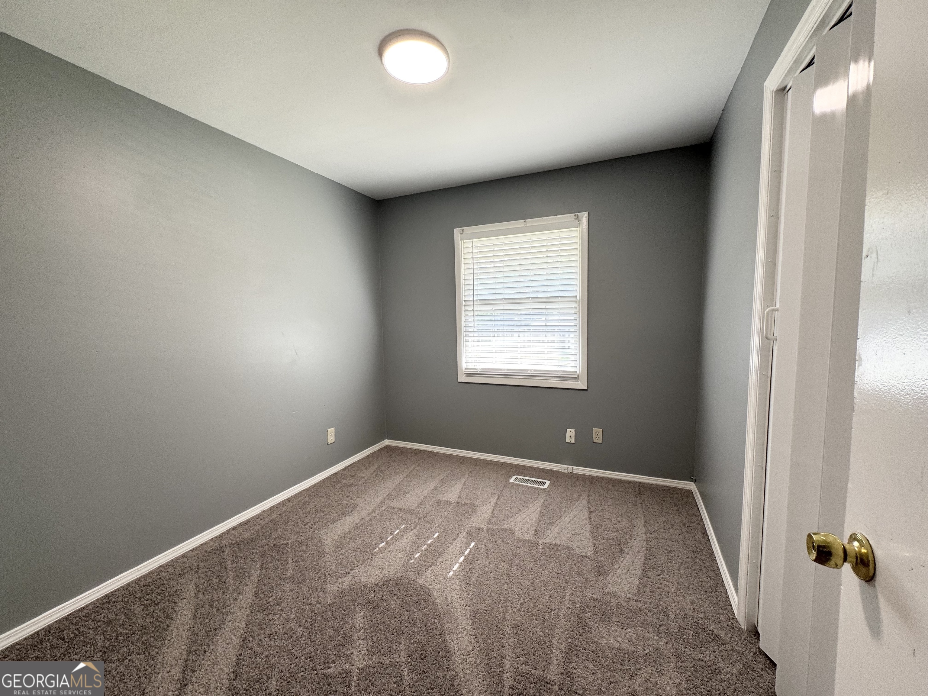 4572 Ryan Road Property Photo 8