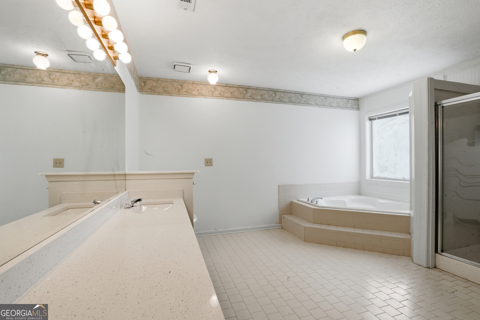 115 Knight Way Property Photo 16