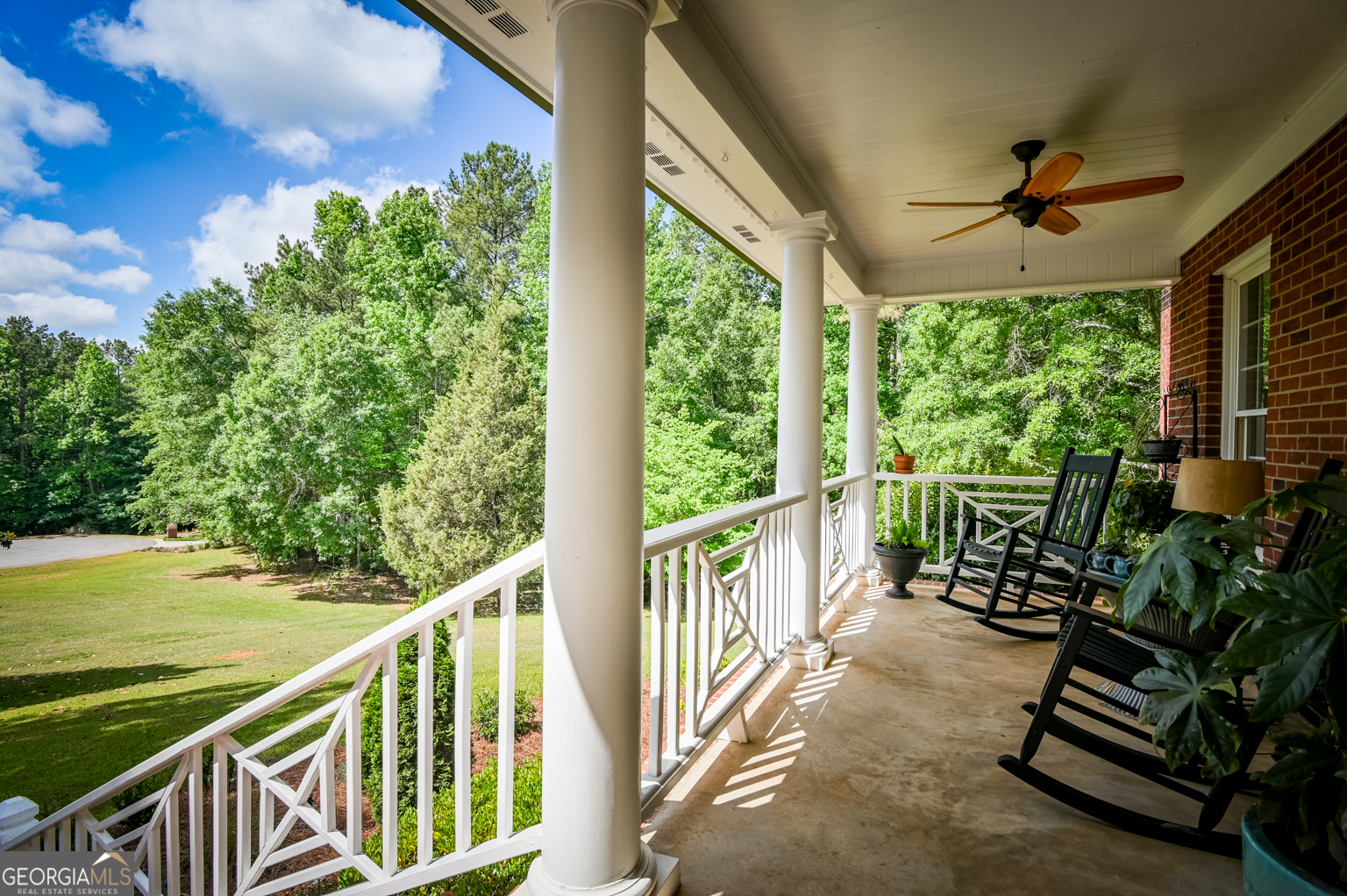 1040 Thornwell Court Property Photo 8