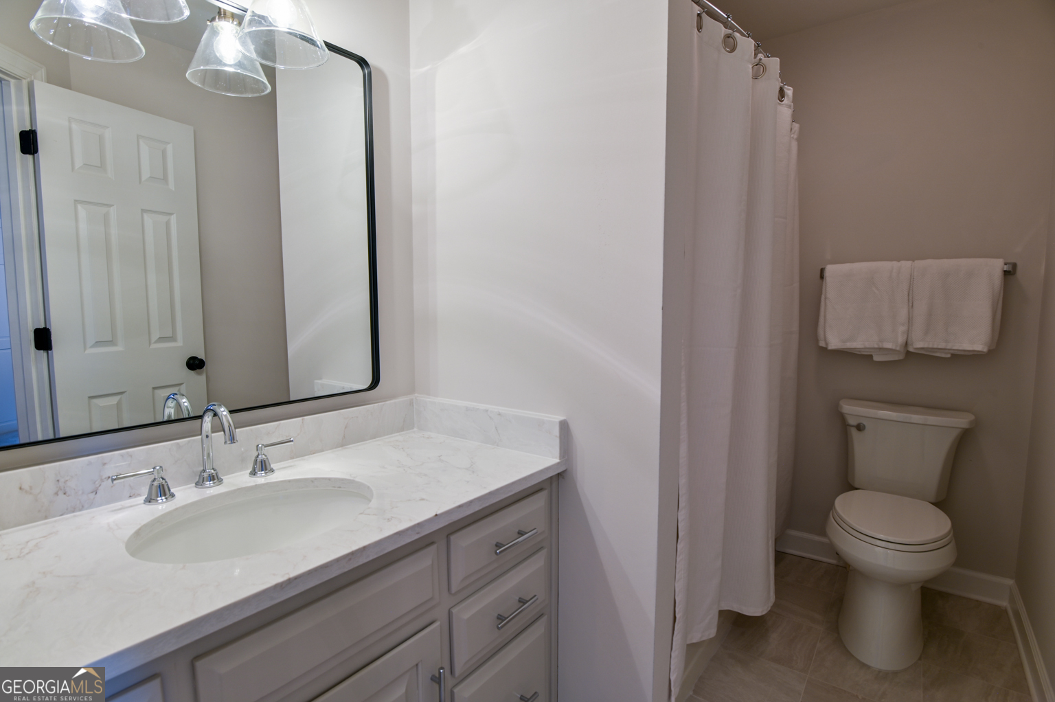 1040 Thornwell Court Property Photo 44