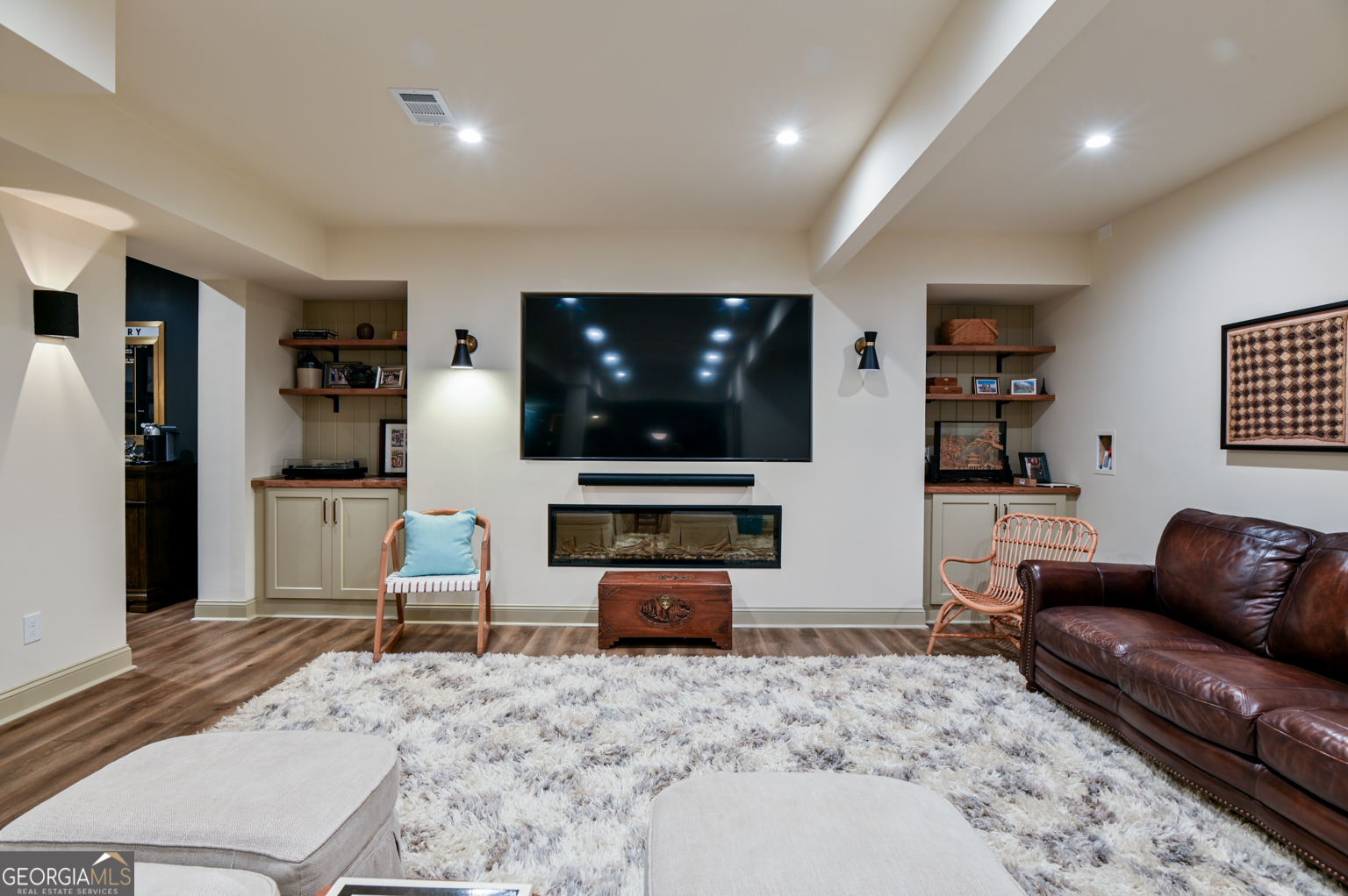 1040 Thornwell Court Property Photo 49