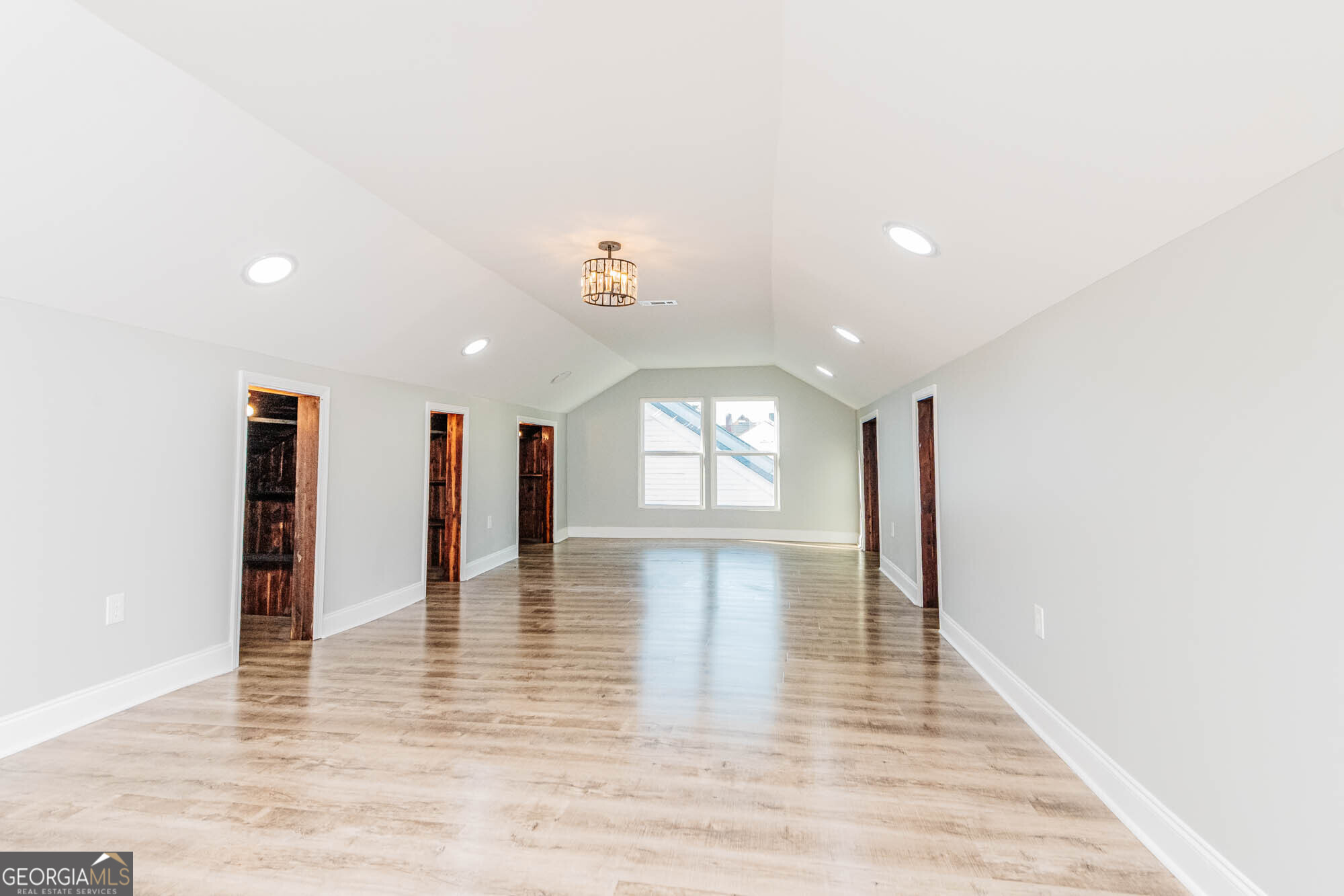 151 Culver Street Property Photo 10