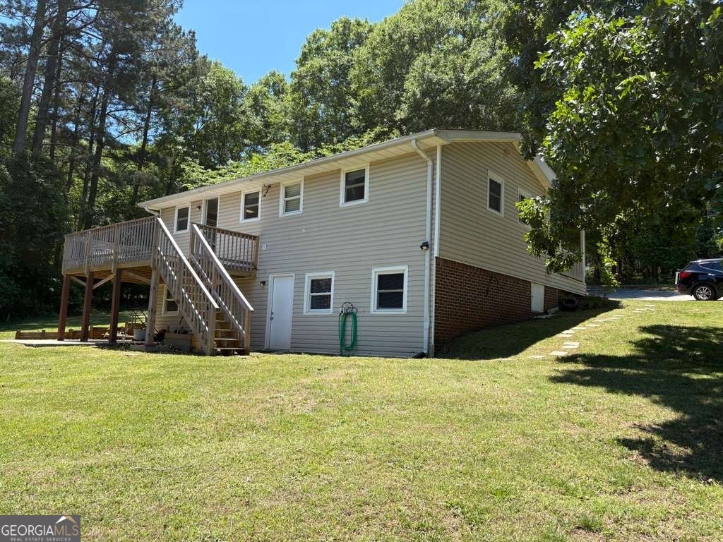5079 Hudson Road Property Photo 1