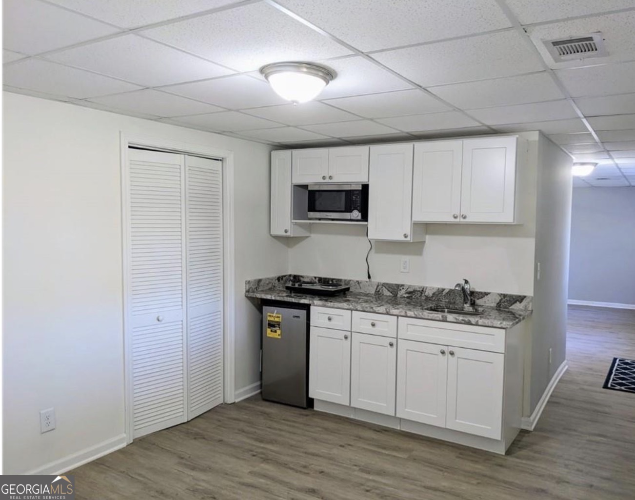 5079 Hudson Road Property Photo 18
