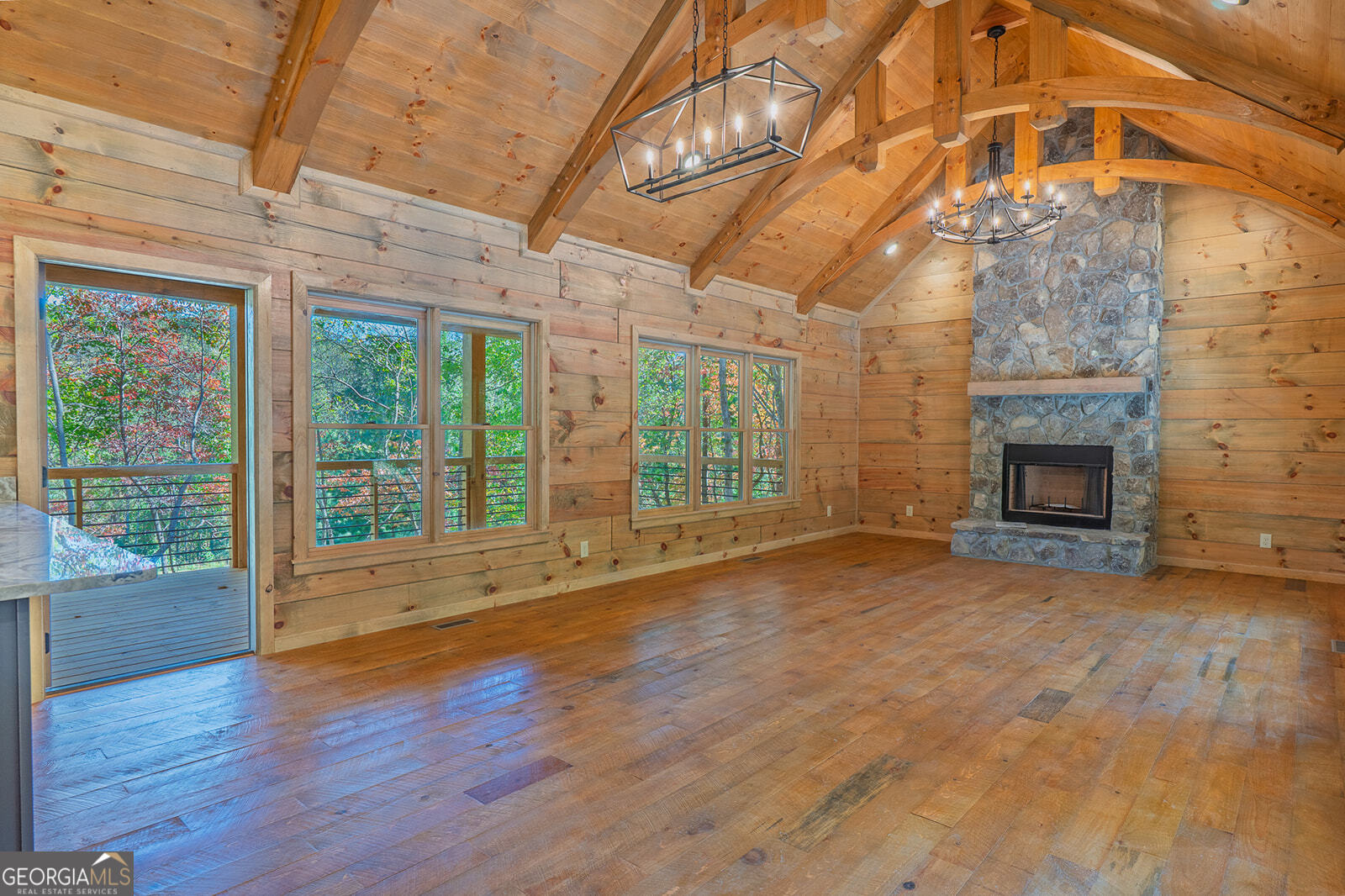 100 Crystal Oliver Lane Property Photo 26