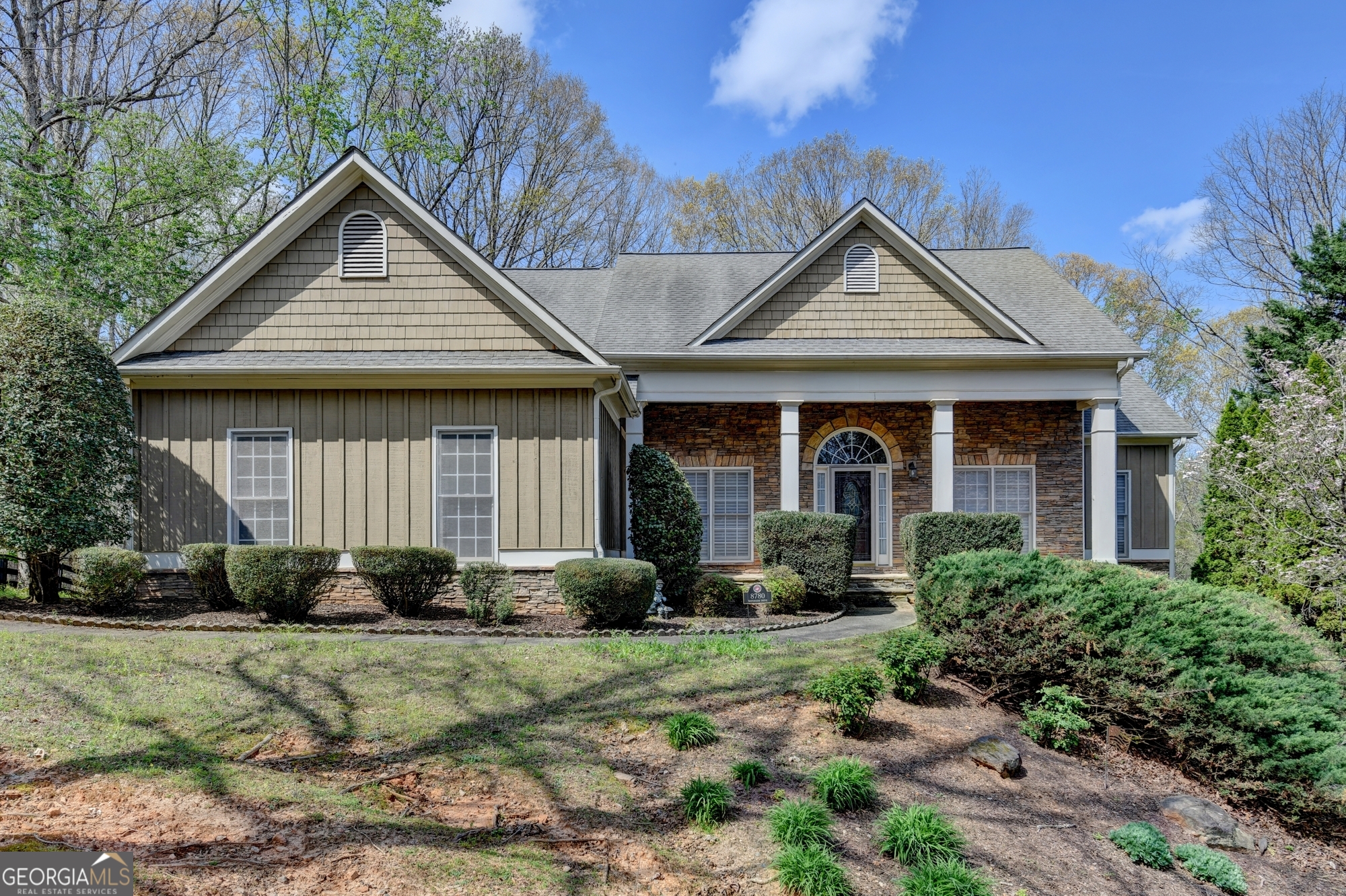 8780 Waterside Drive Property Photo 1