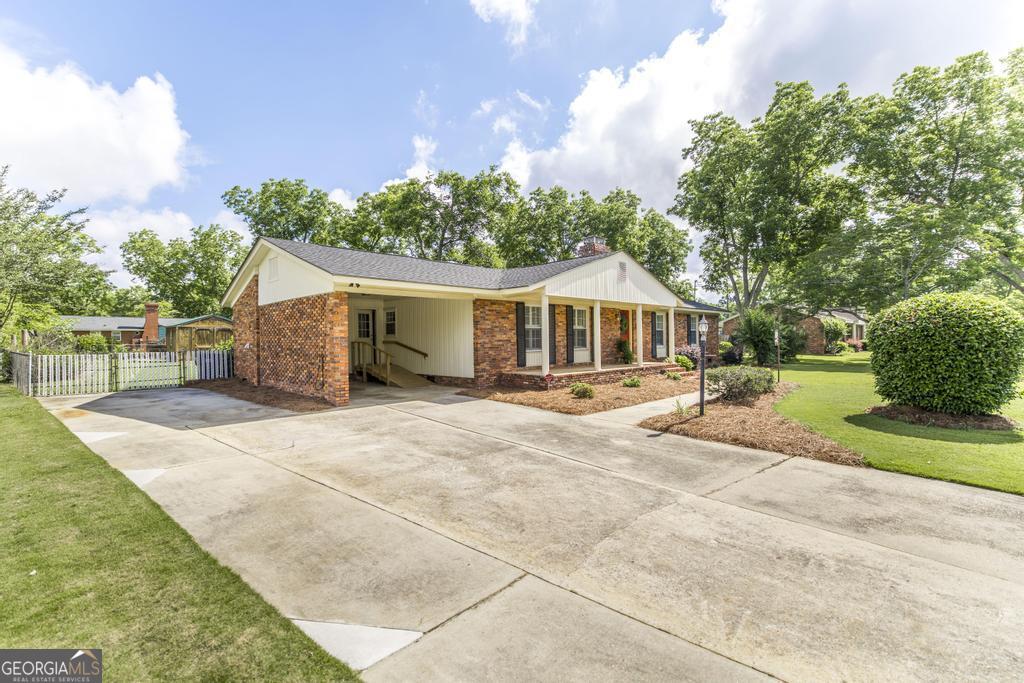 1431 Tucker Road Property Photo 5