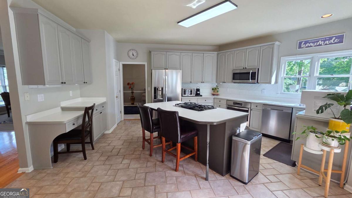 3846 Stonebriar Lane Property Photo 7