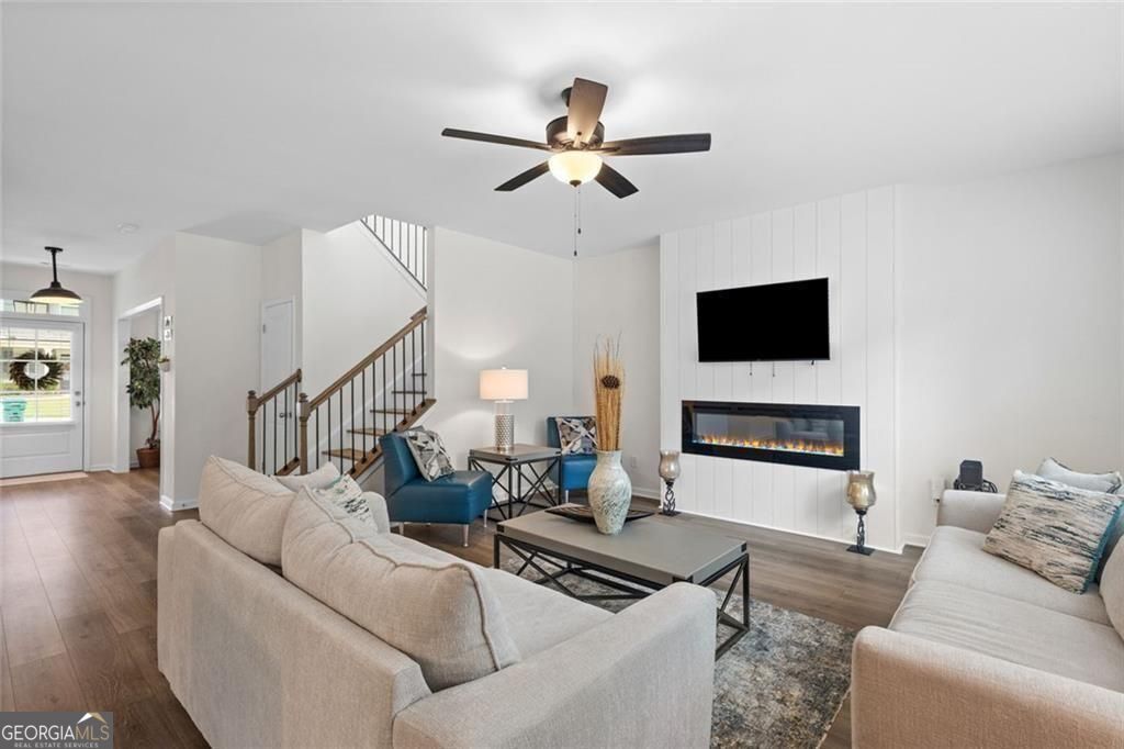 206 Blue Dragon Drive Property Photo 10