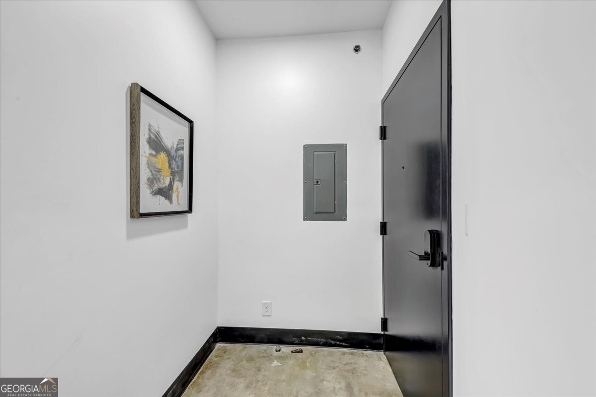 1805 Harvard Avenue # 205 Property Photo 3