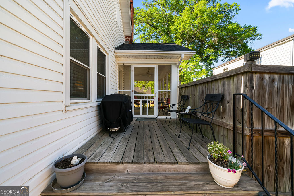209 W Fairmount Avenue Property Photo 15