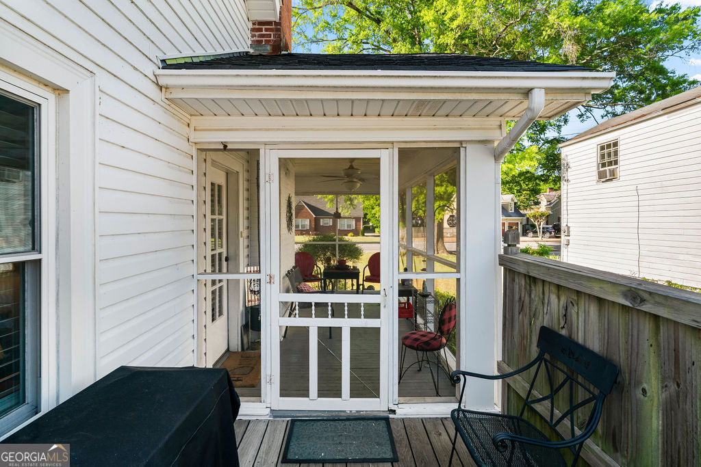 209 W Fairmount Avenue Property Photo 20