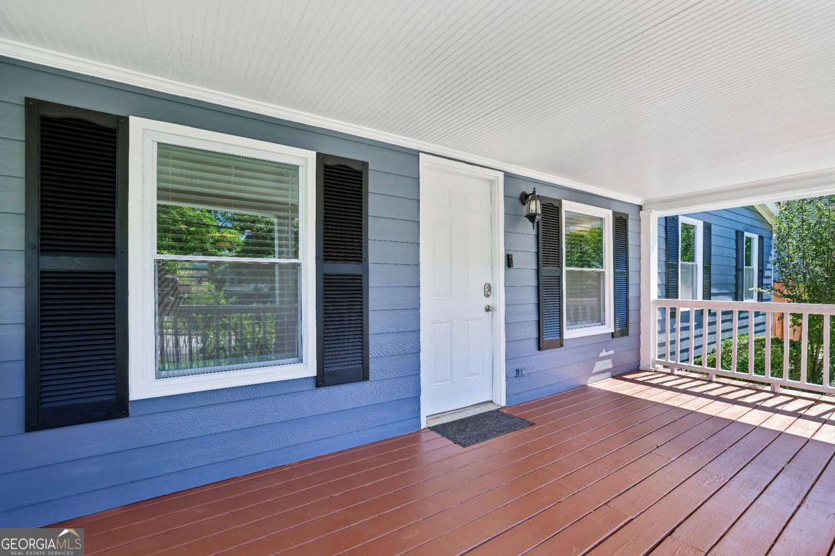 1519 Mercer Avenue Property Photo 4