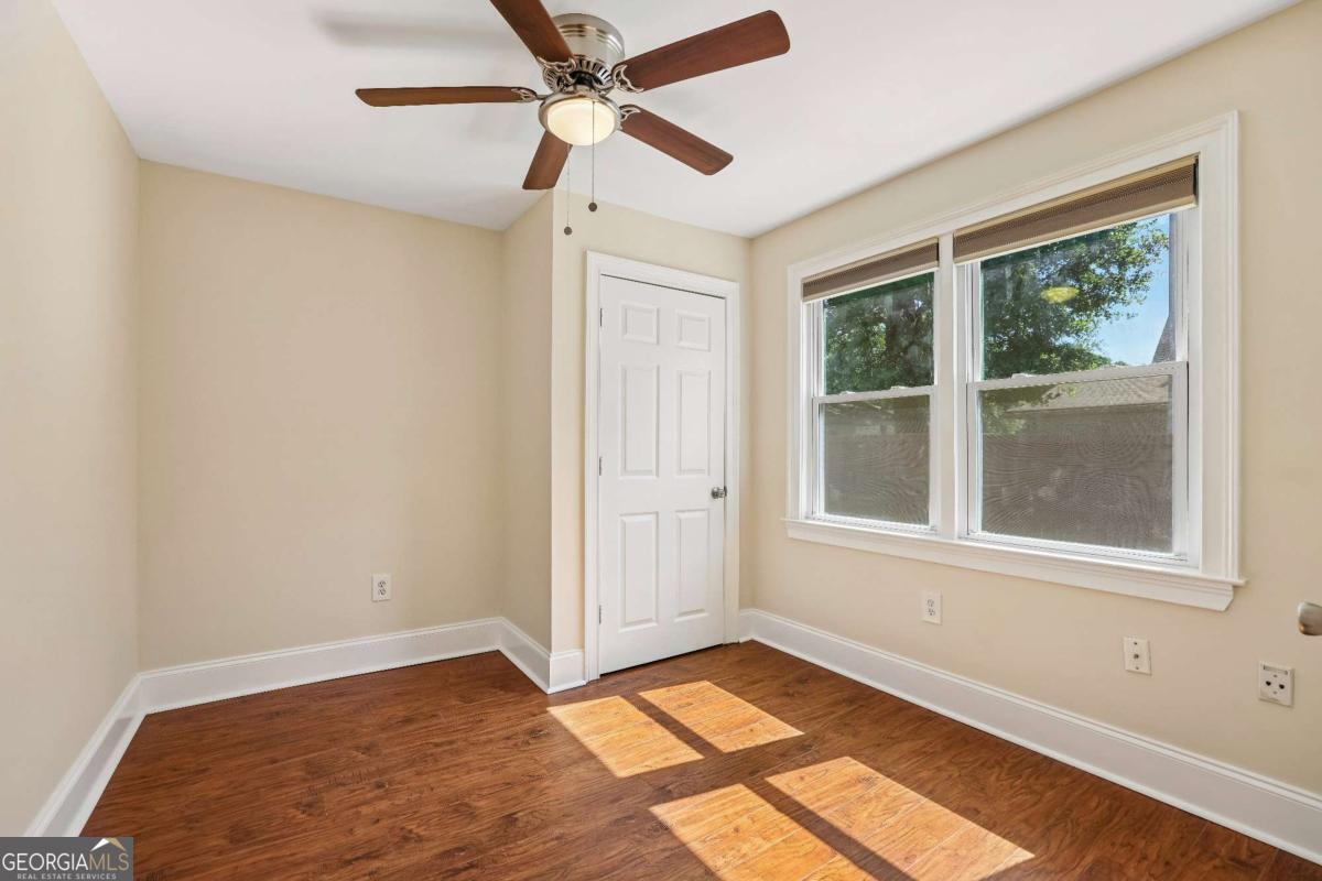 1519 Mercer Avenue Property Photo 17