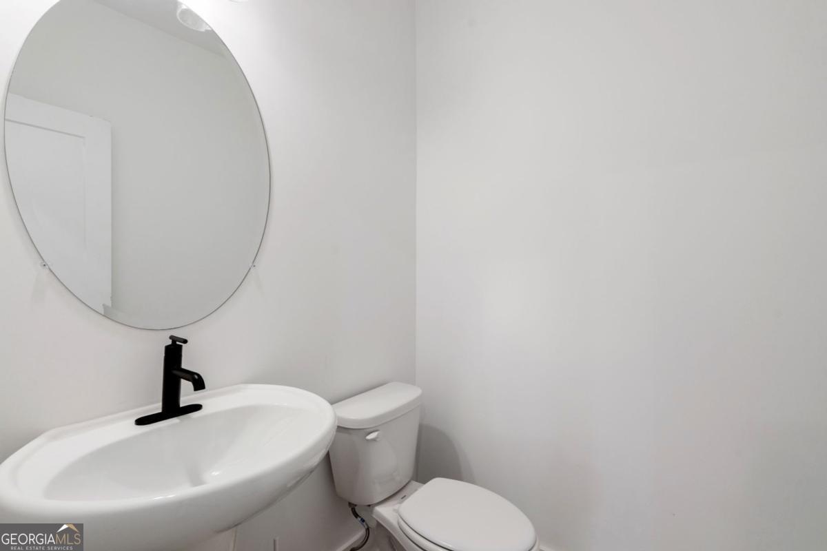 1040 Harper Drive Property Photo 33