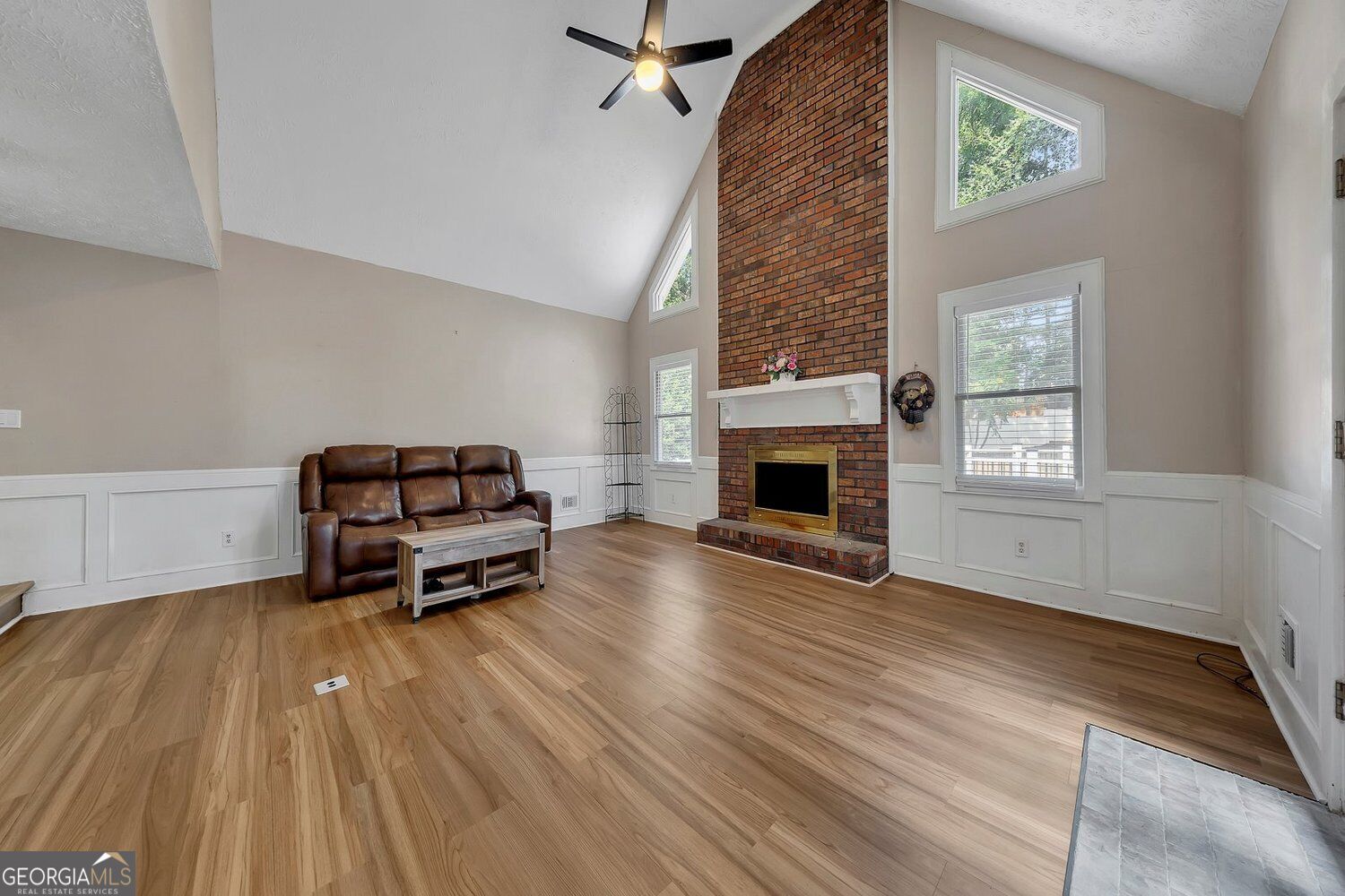 210 Hanarry Drive Property Photo 22