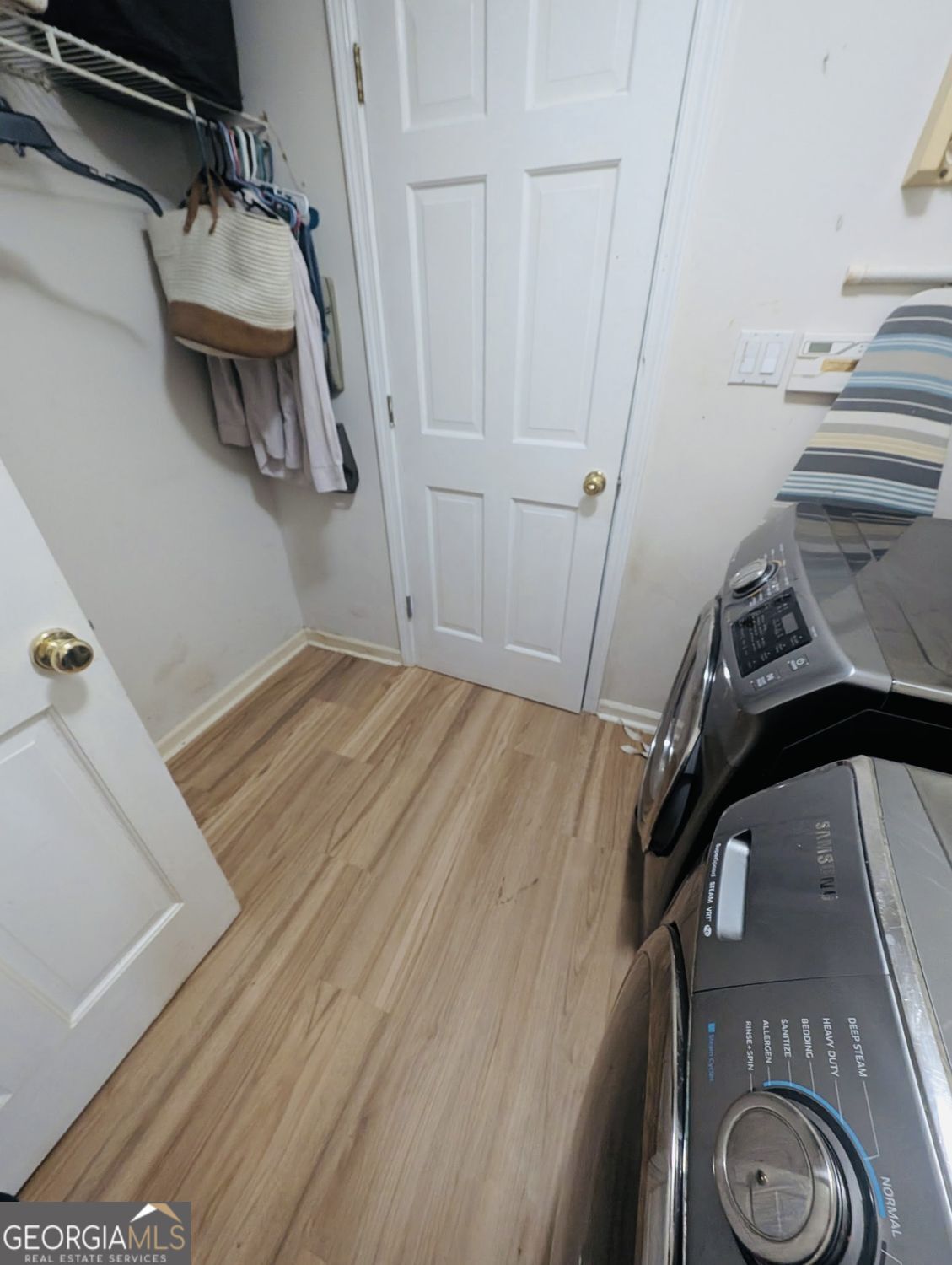 210 Hanarry Drive Property Photo 27