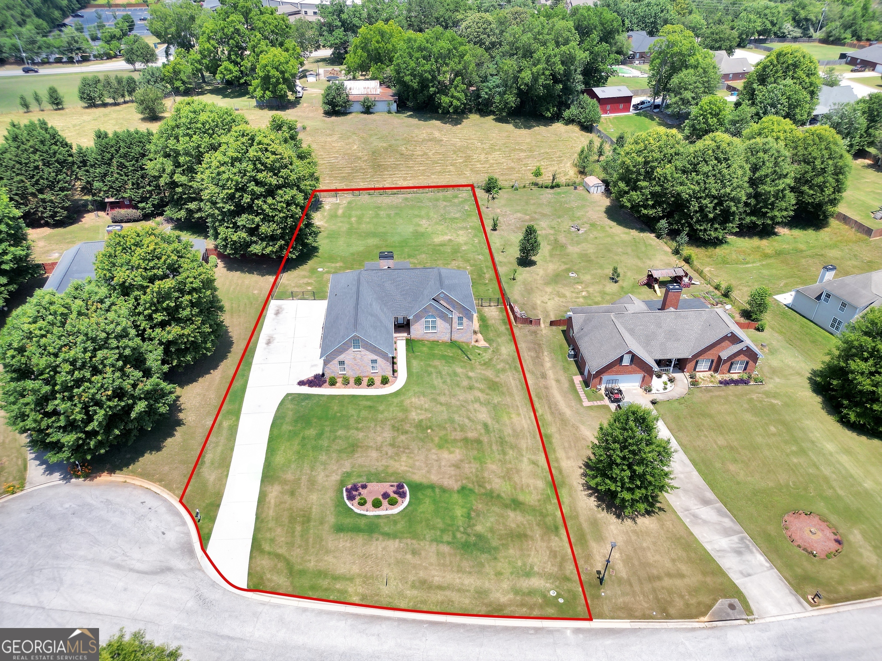 1330 Crimson Lane Property Photo 1