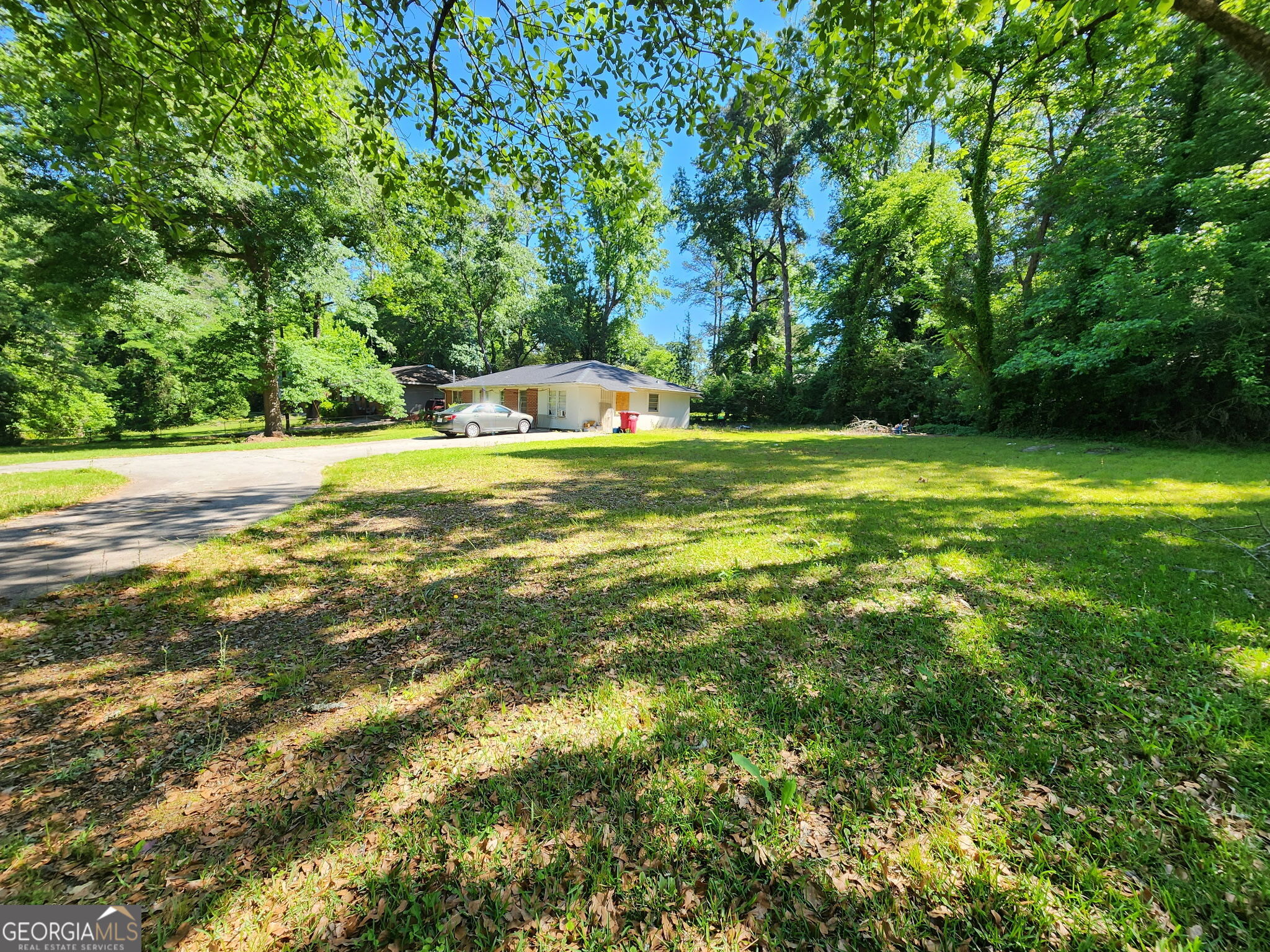 2741 Coral Way Property Photo 4
