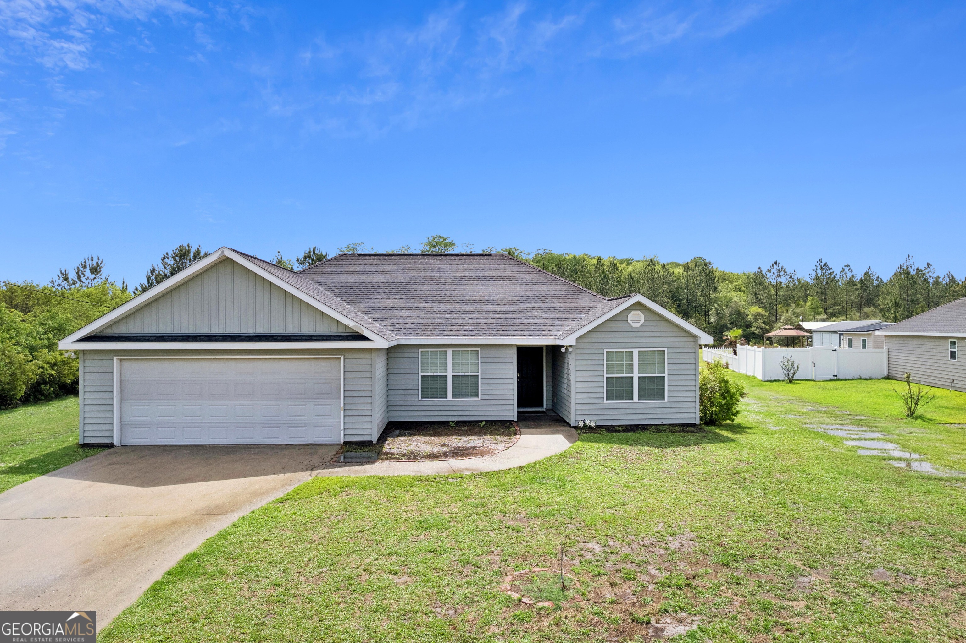472 Hawks Landing Drive Property Photo 1
