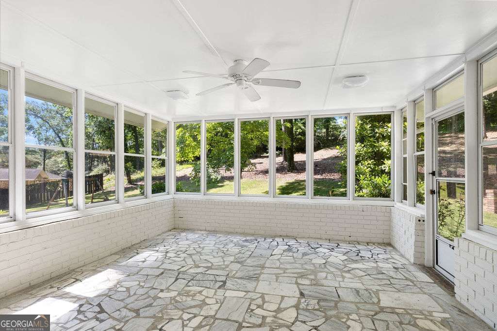 15 Pine Valley Road Sw Property Photo 5