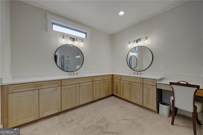 439 Northside Drive Property Photo 45