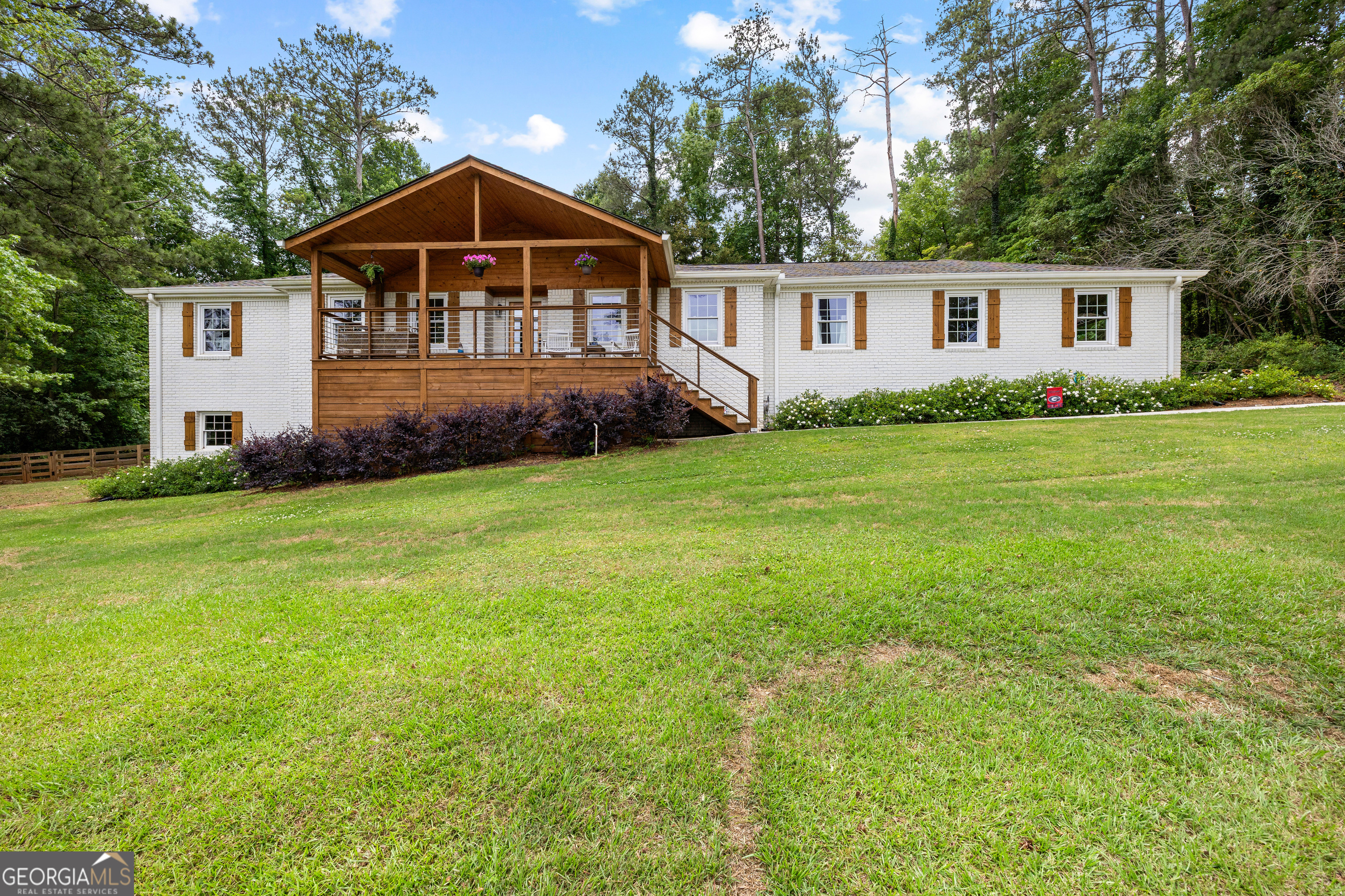 29 Red Bud Trail Property Photo 16