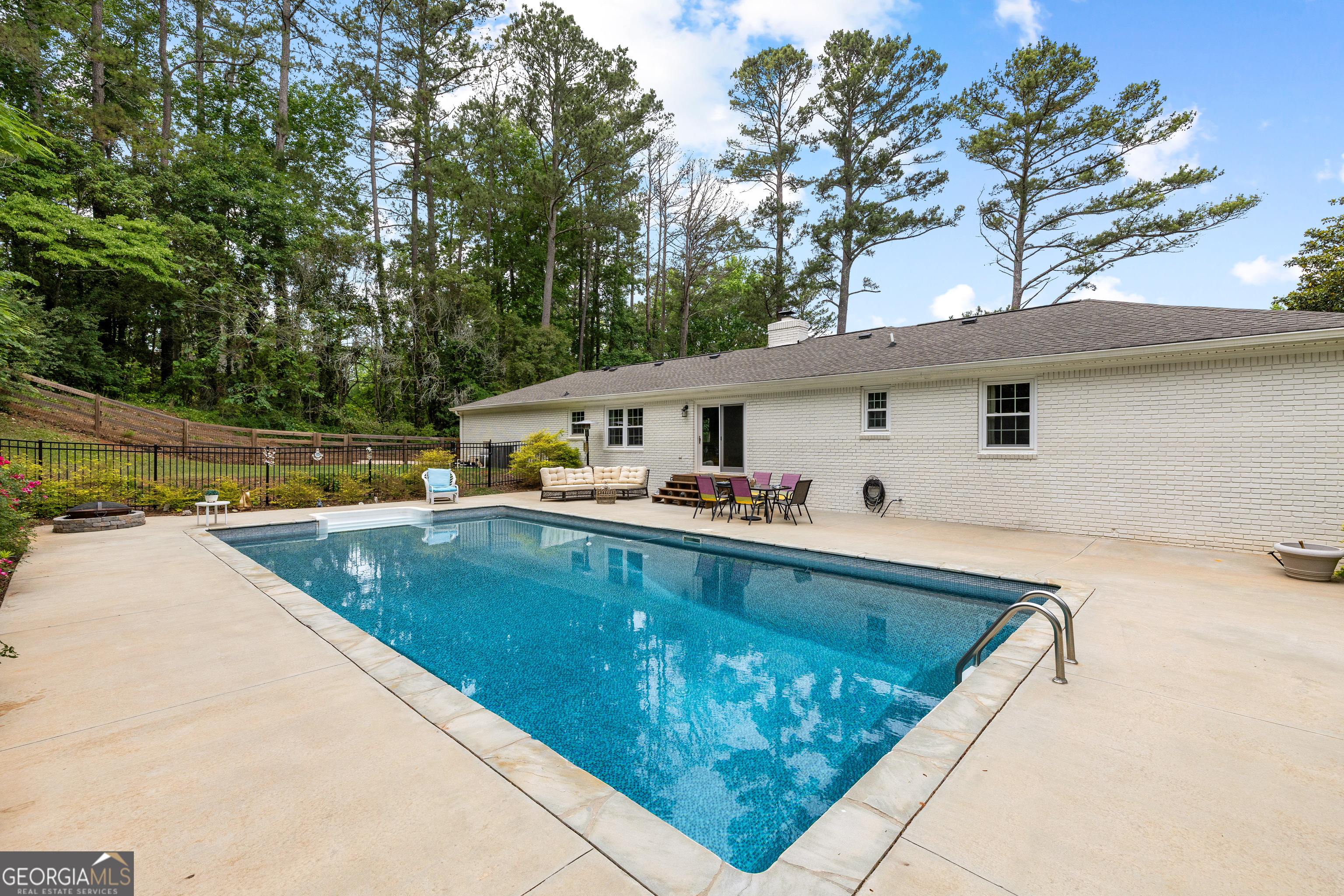 29 Red Bud Trail Property Photo 22