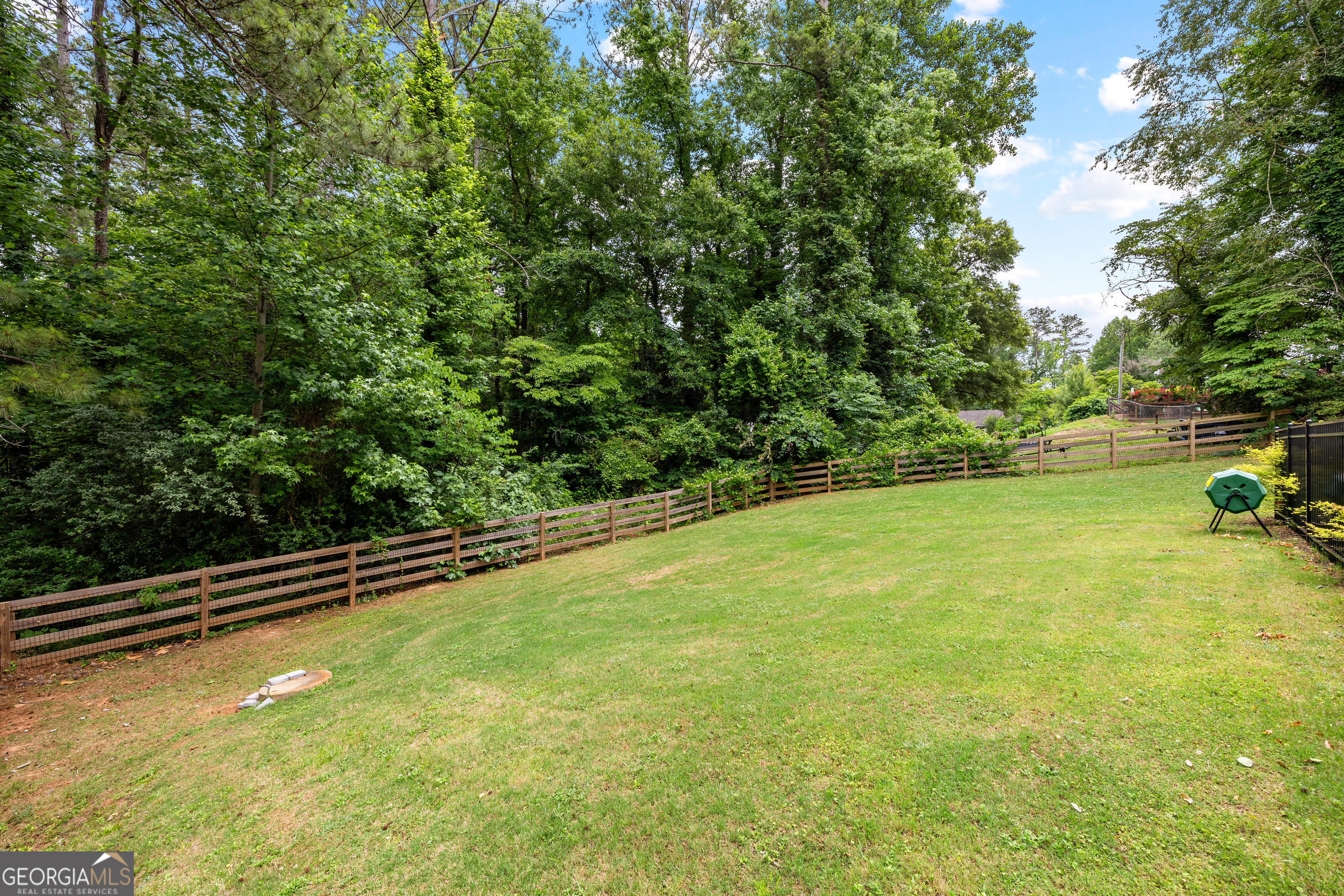 29 Red Bud Trail Property Photo 25