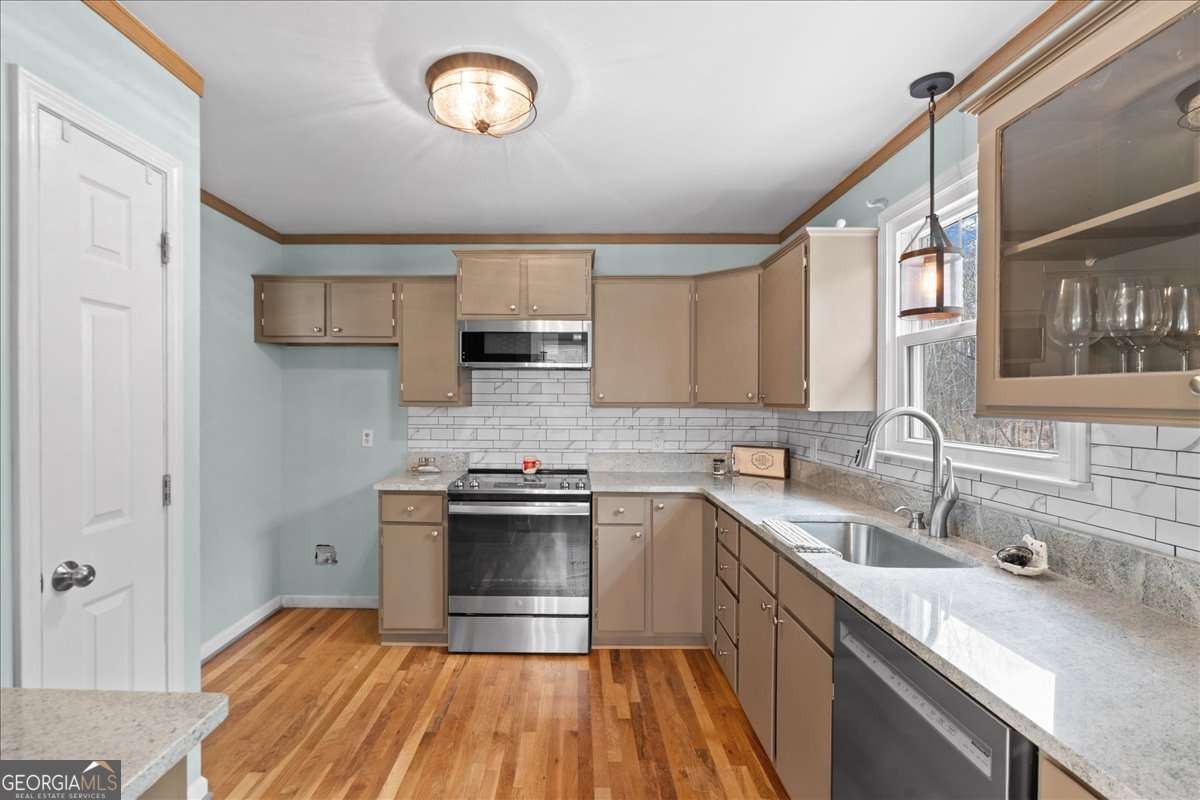 395 Heard Road Property Photo 63
