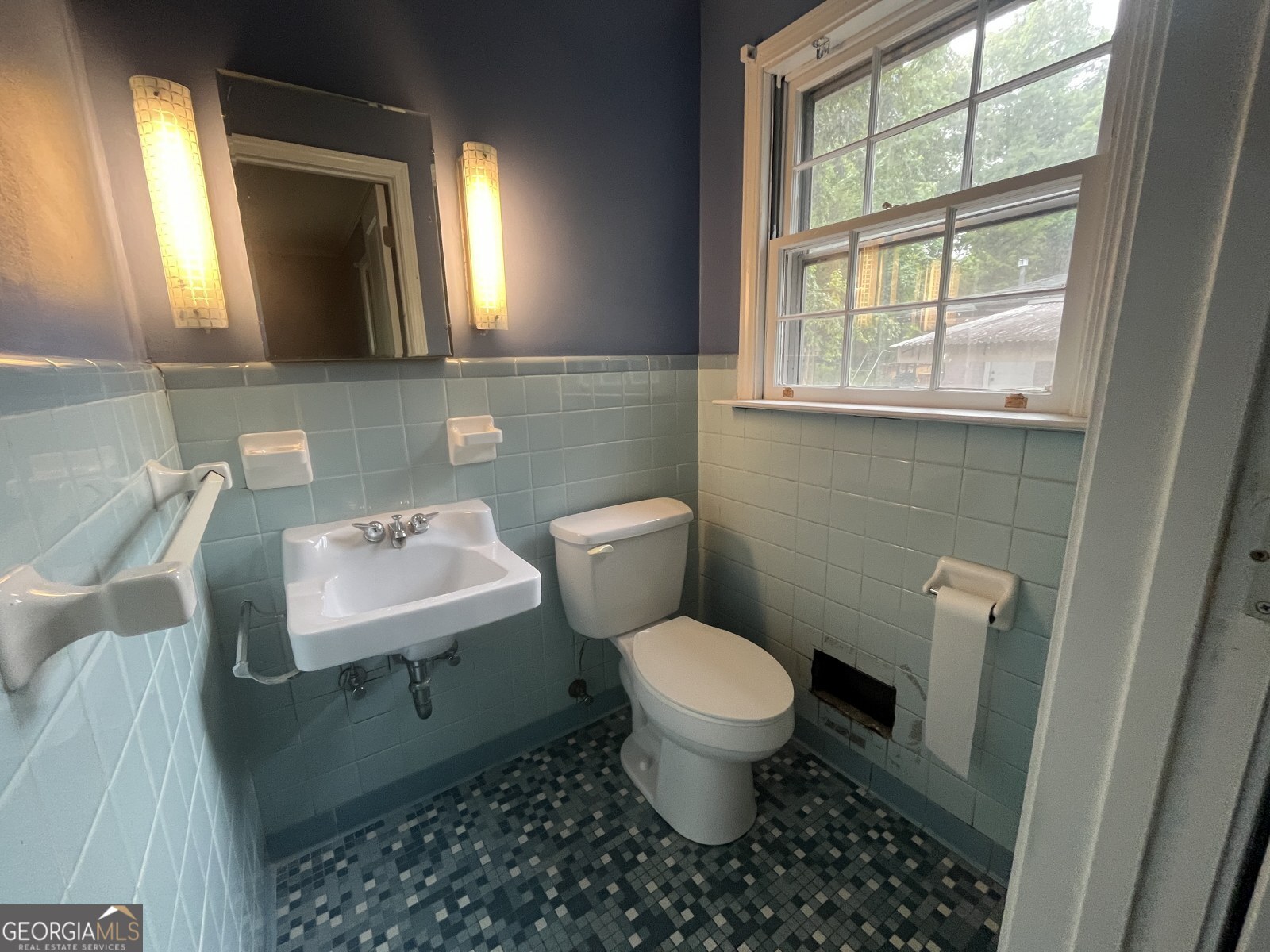 1314 Greenview Drive Property Photo 7