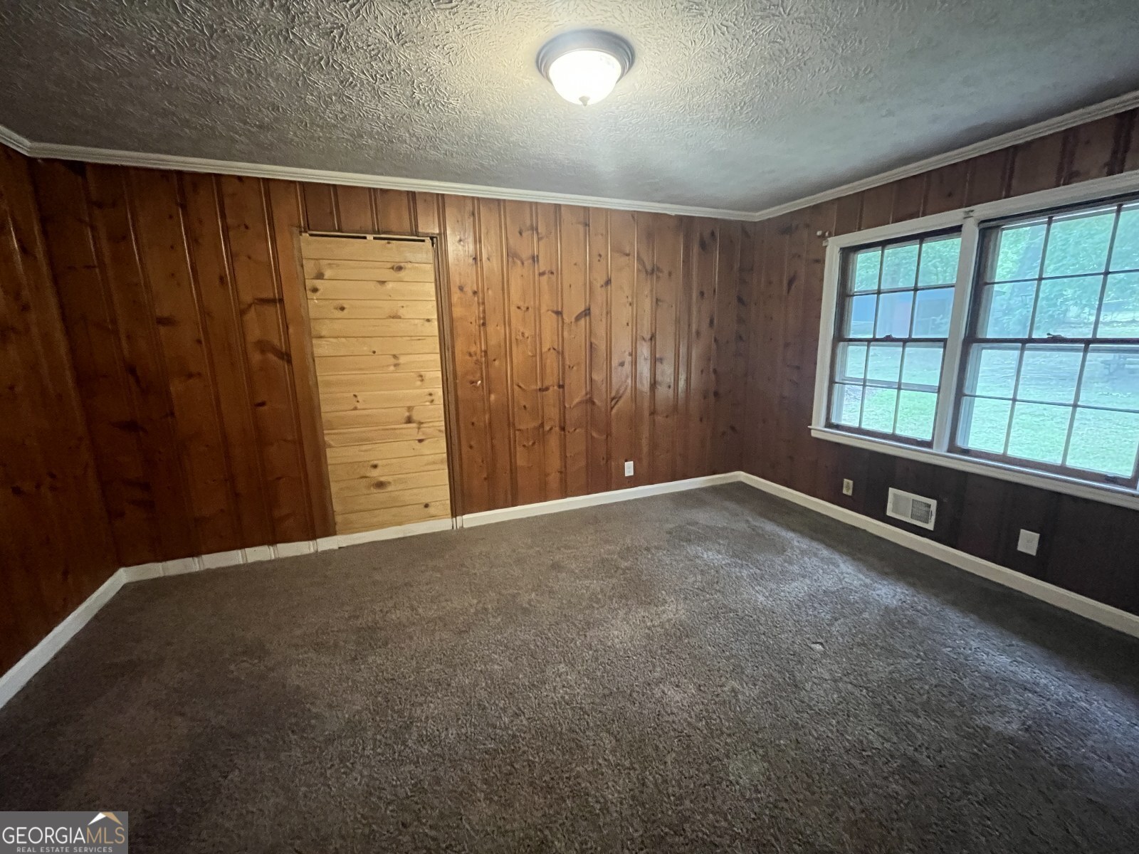 1314 Greenview Drive Property Photo 9