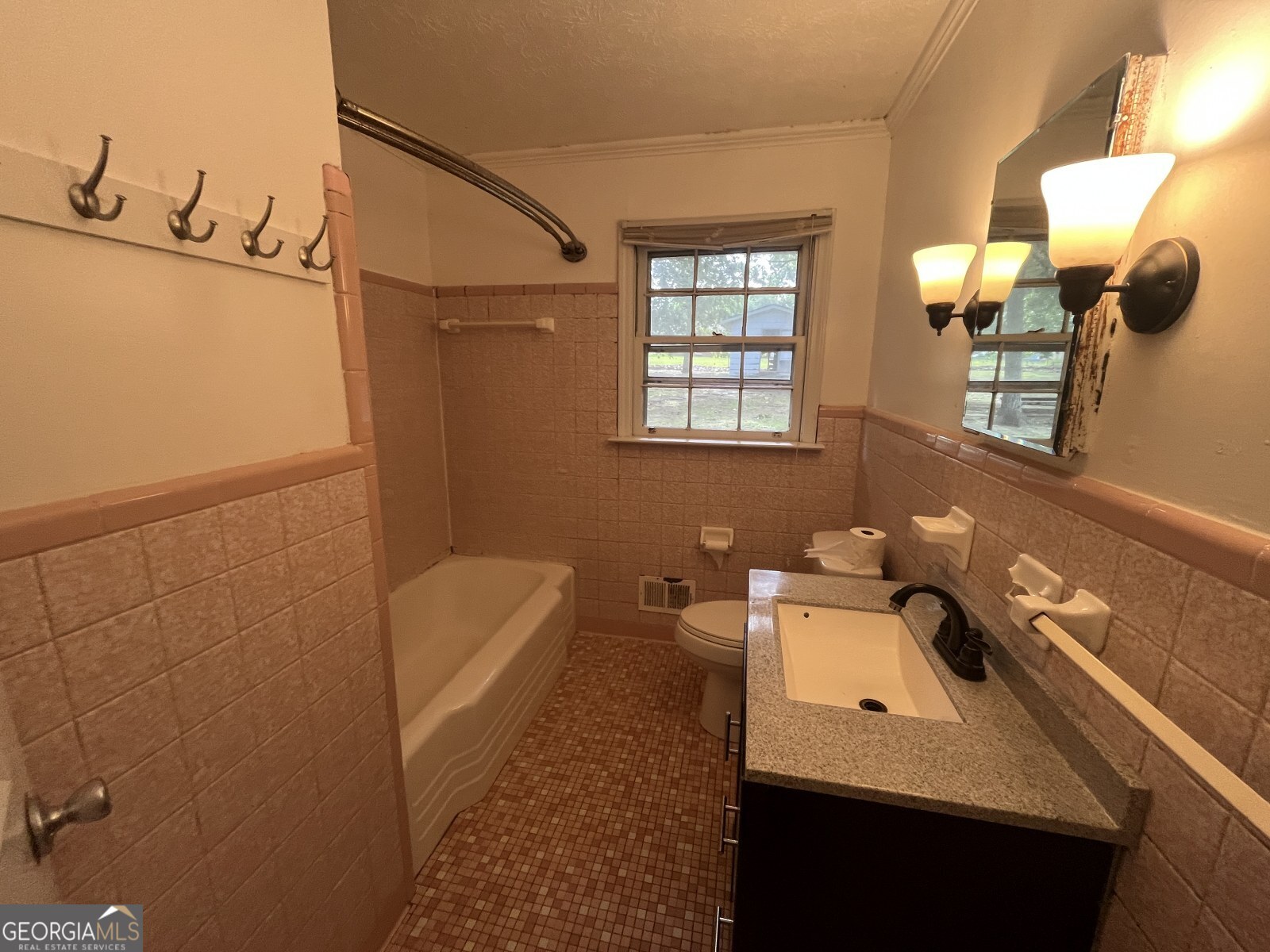 1314 Greenview Drive Property Photo 10