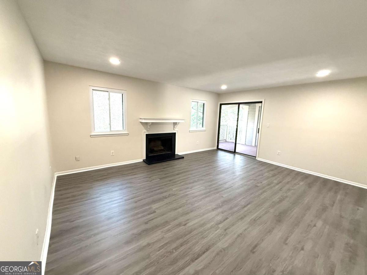 2897 Torreya Way Se Property Photo 10