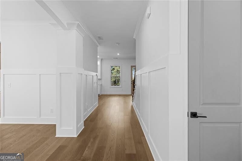 5587 Meadowstone Walk Property Photo 2