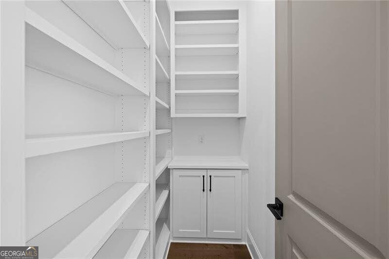 5587 Meadowstone Walk Property Photo 16