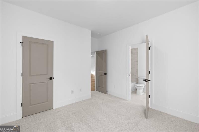 5587 Meadowstone Walk Property Photo 26