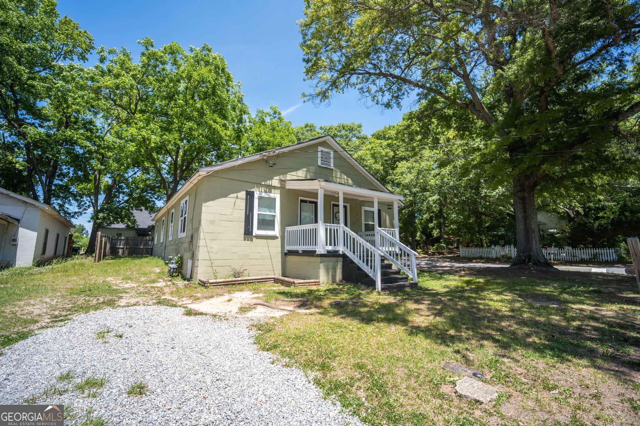 90 Martin Luther King Jr Drive Property Photo 3
