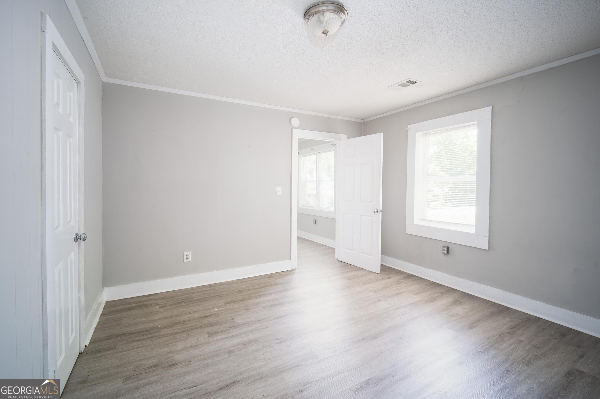90 Martin Luther King Jr Drive Property Photo 10