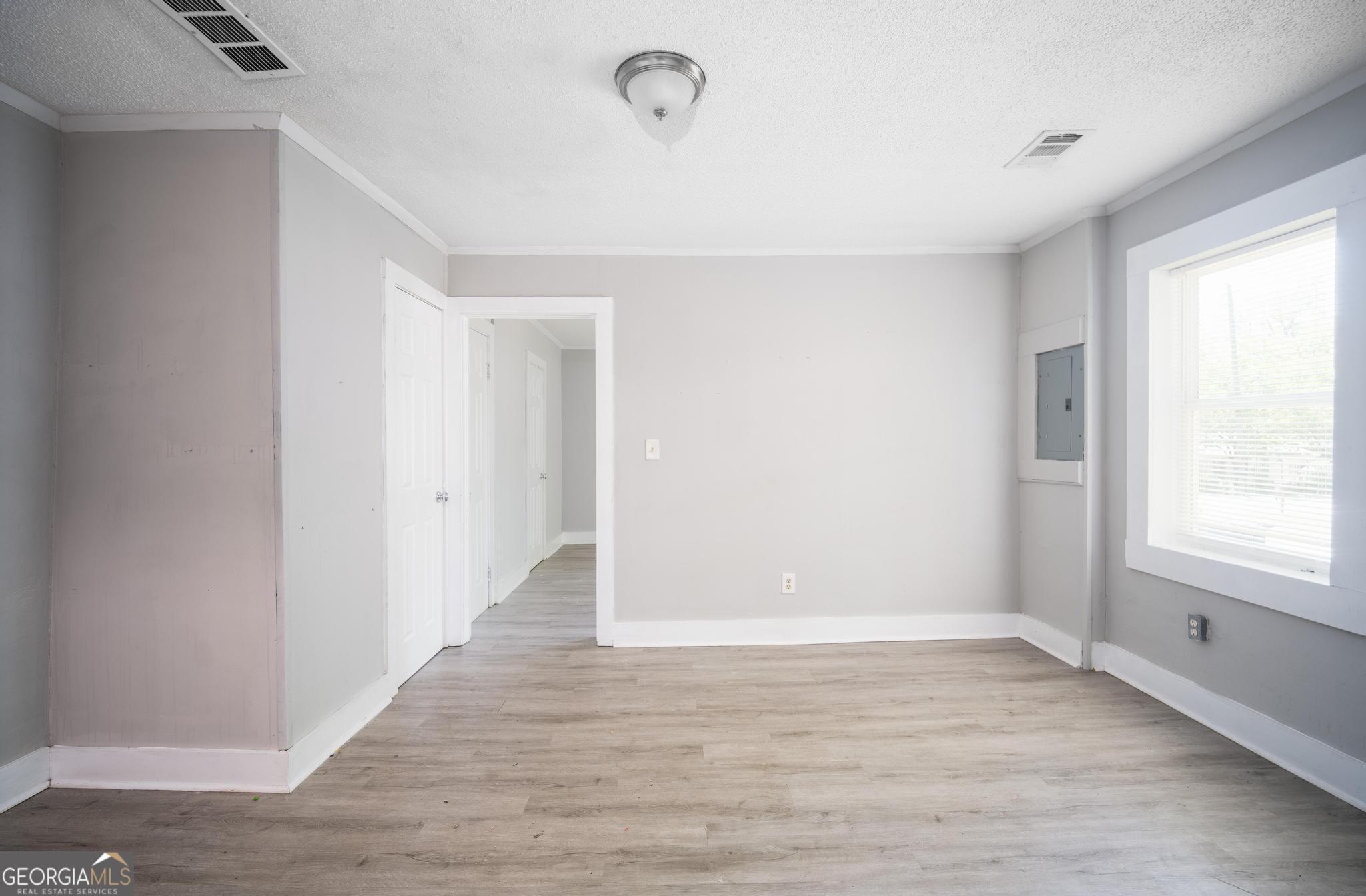 90 Martin Luther King Jr Drive Property Photo 12