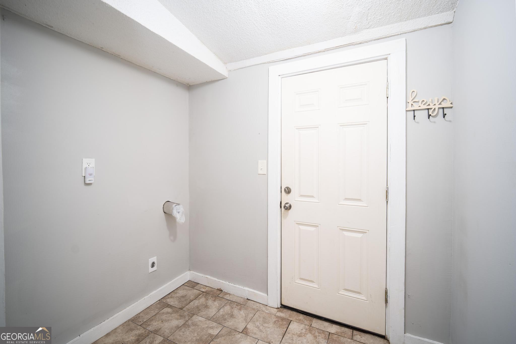 90 Martin Luther King Jr Drive Property Photo 16