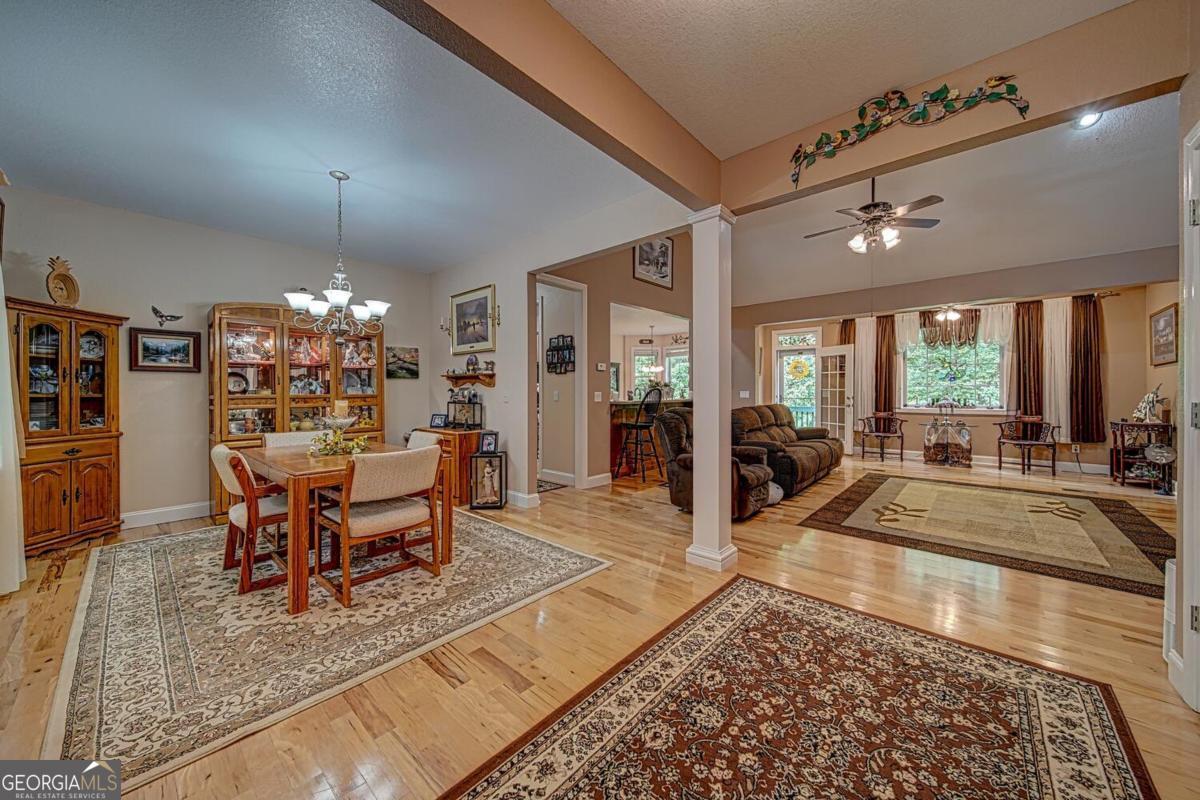 1514 Smithfield Lane Property Photo 4