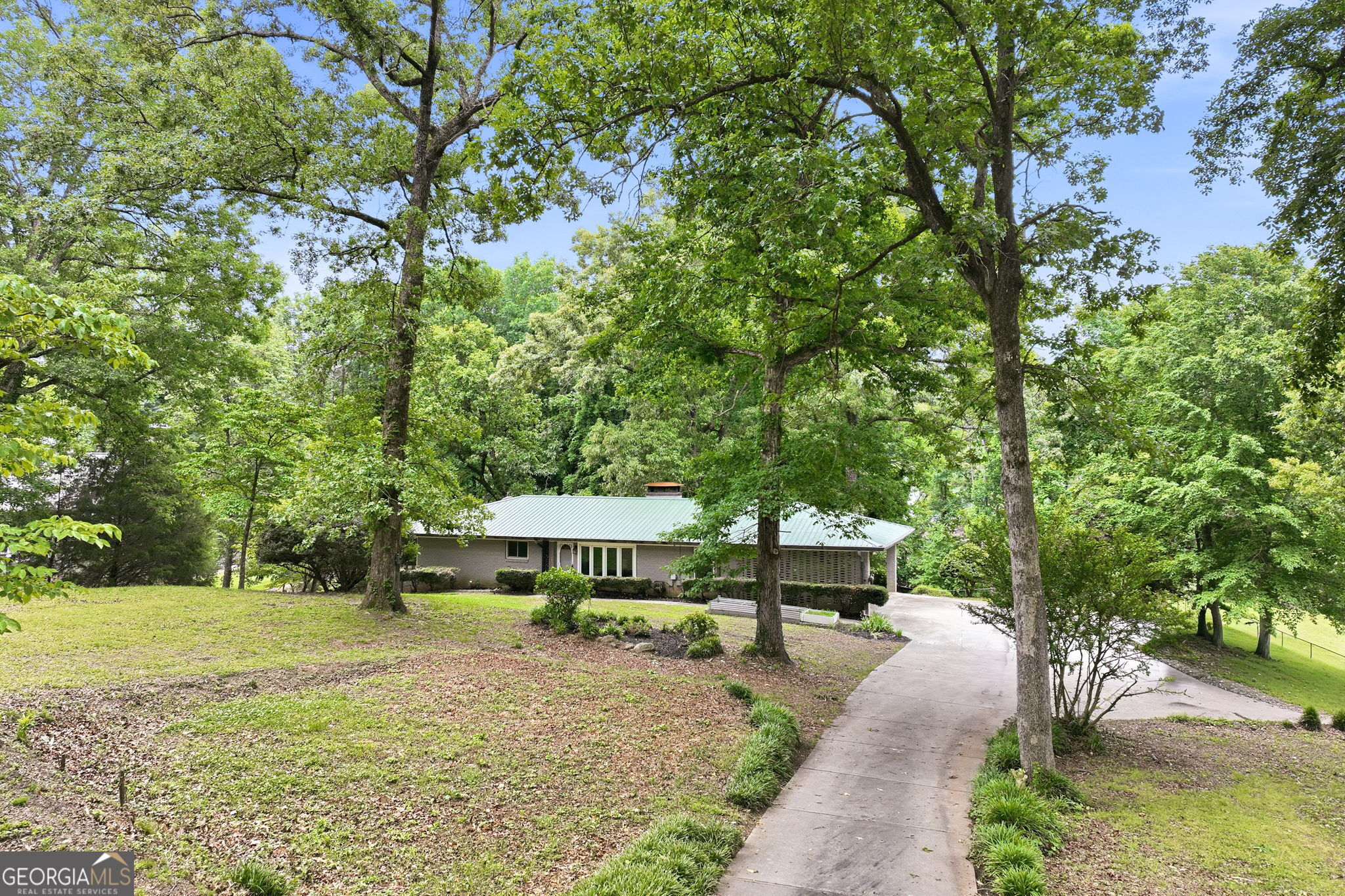 3334 Little Circle Property Photo 4