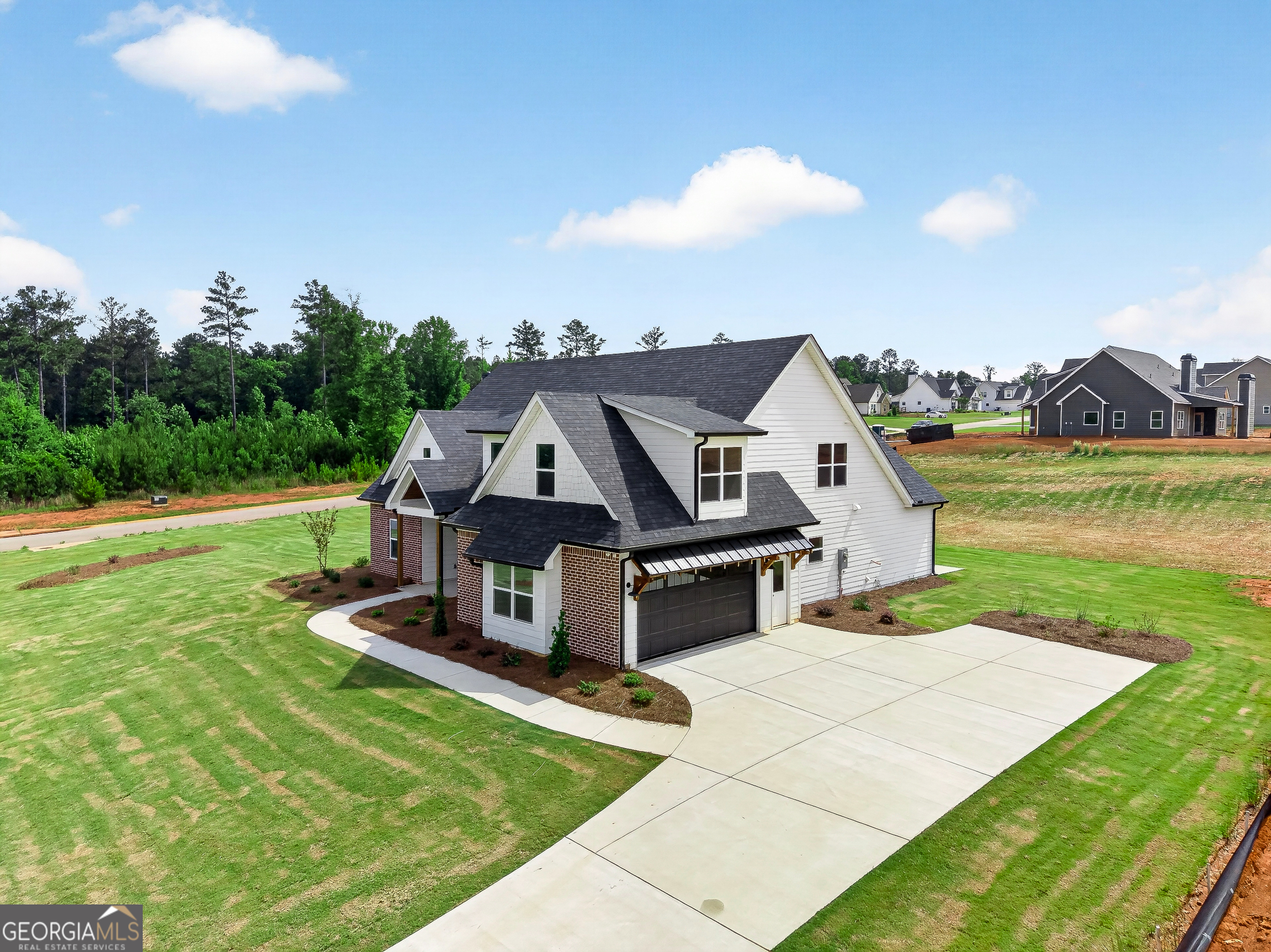 360 Cammie Way Property Photo 1
