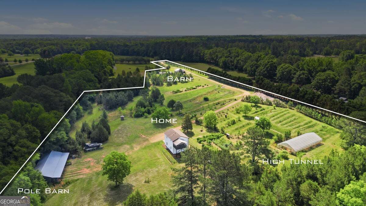 1465 Thurston Snow Road Property Photo 1